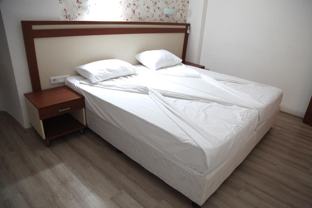 Yeni Astral Apart Hotel Side Bagian luar foto